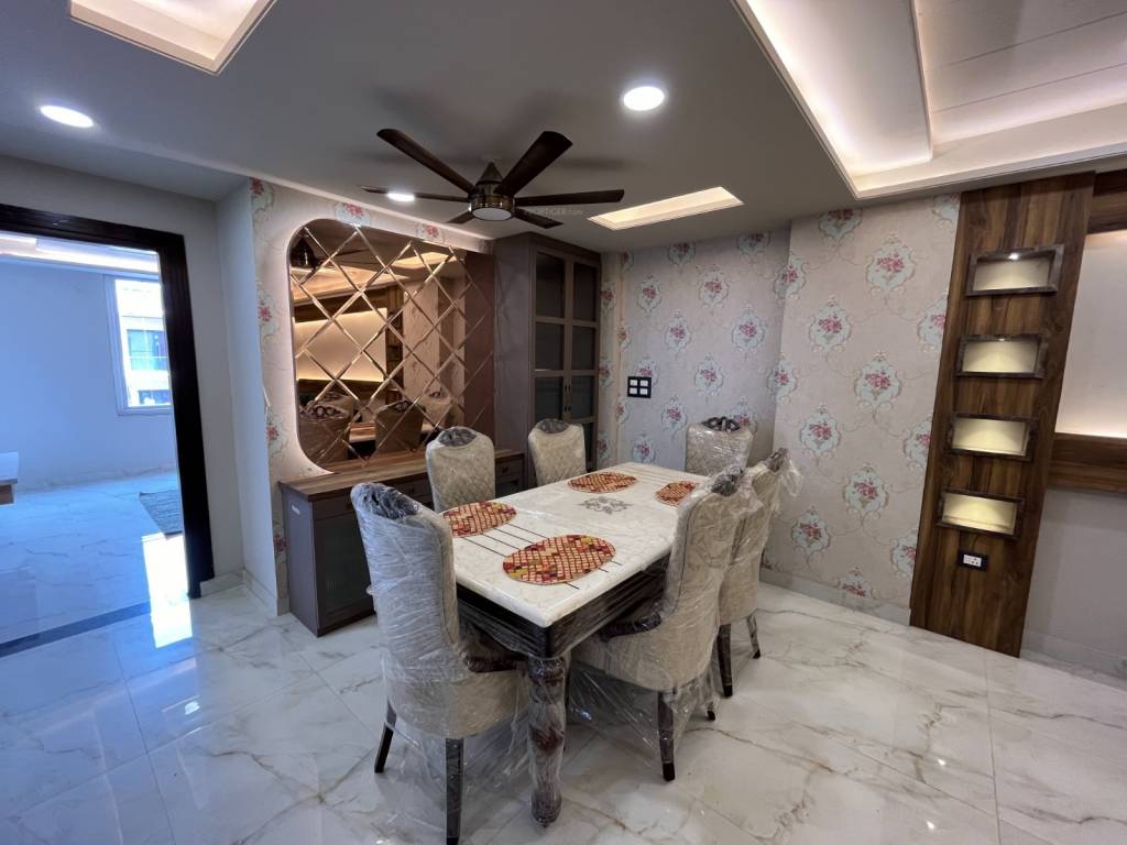  avenue prime Dining Area