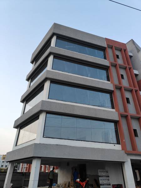 constructionStatus of Malles Adhika