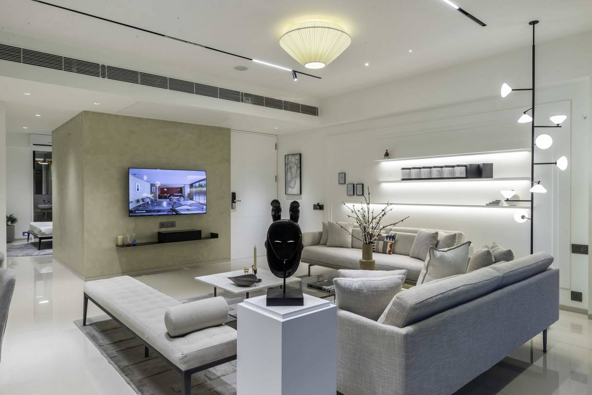  eminence 96 Living Area