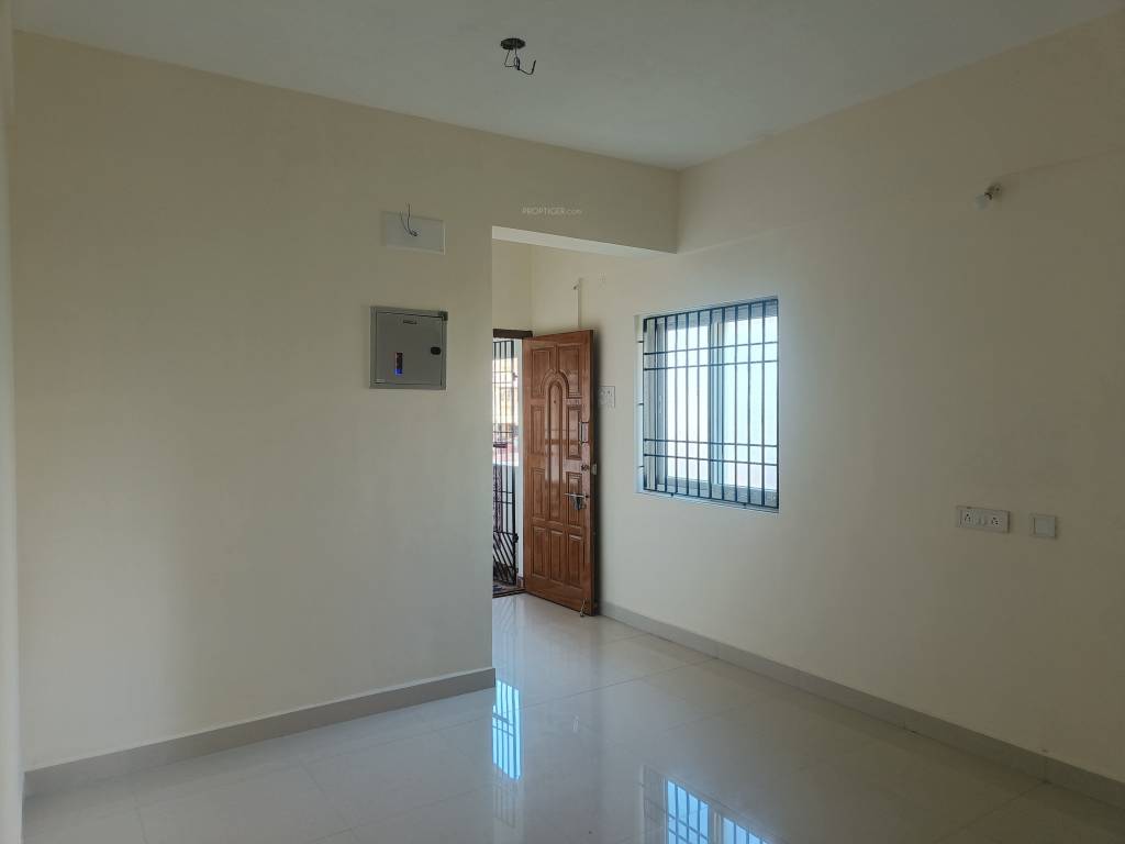  mani bharathi enclave Living Area
