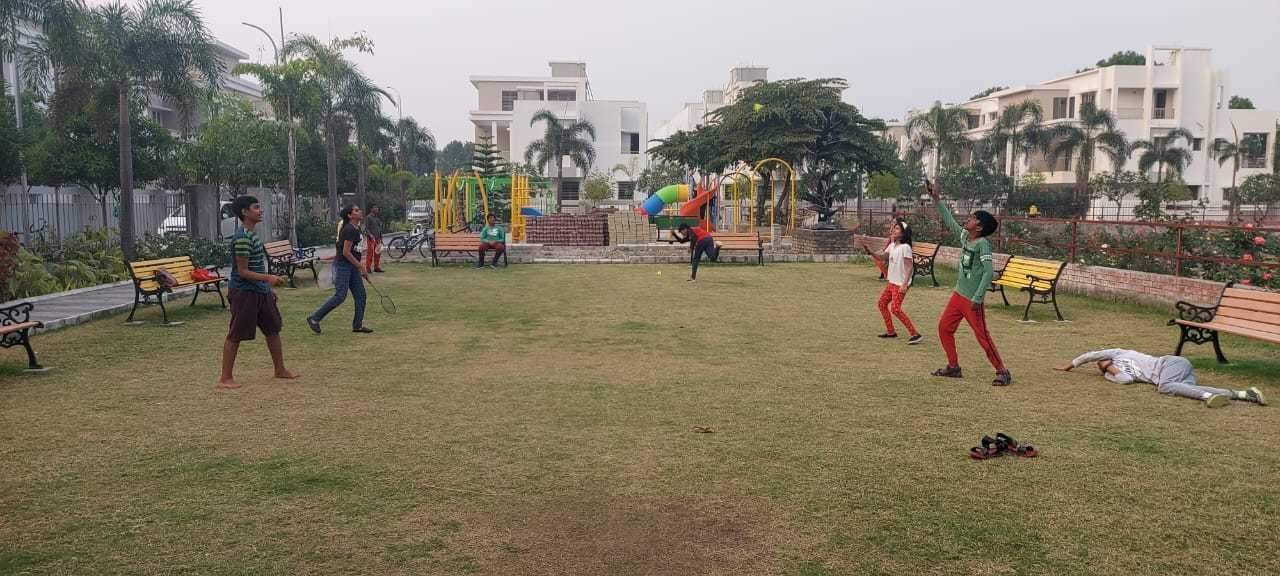  himalaya sunshine Children's play area