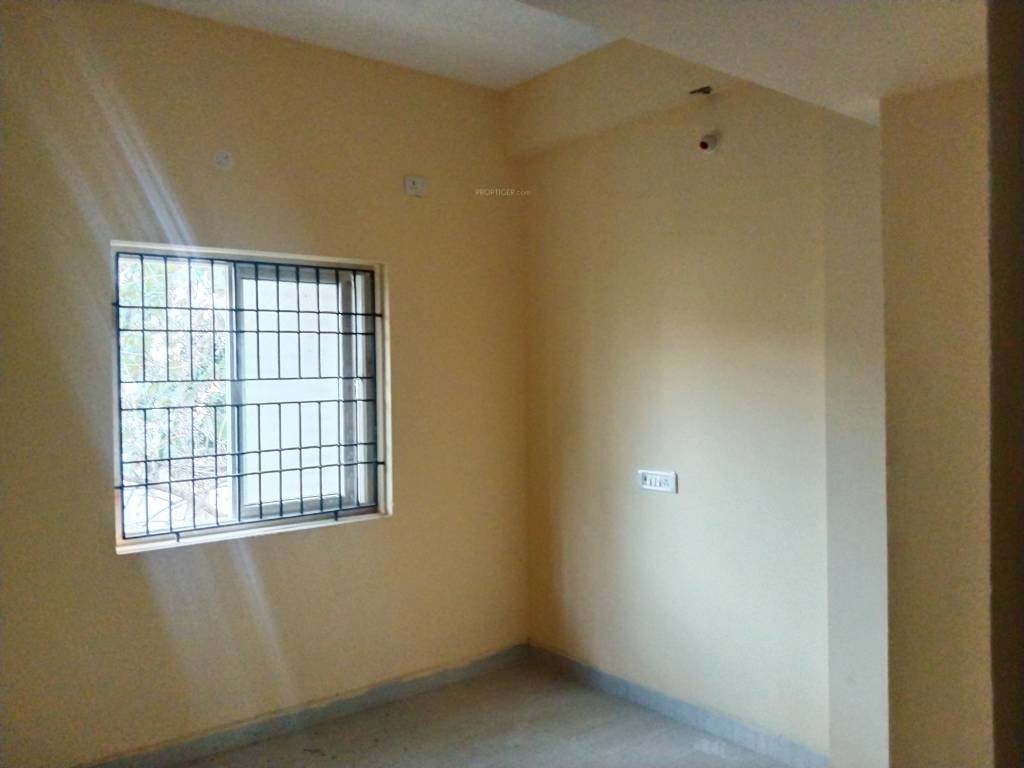  chakra kousthubam Bedroom