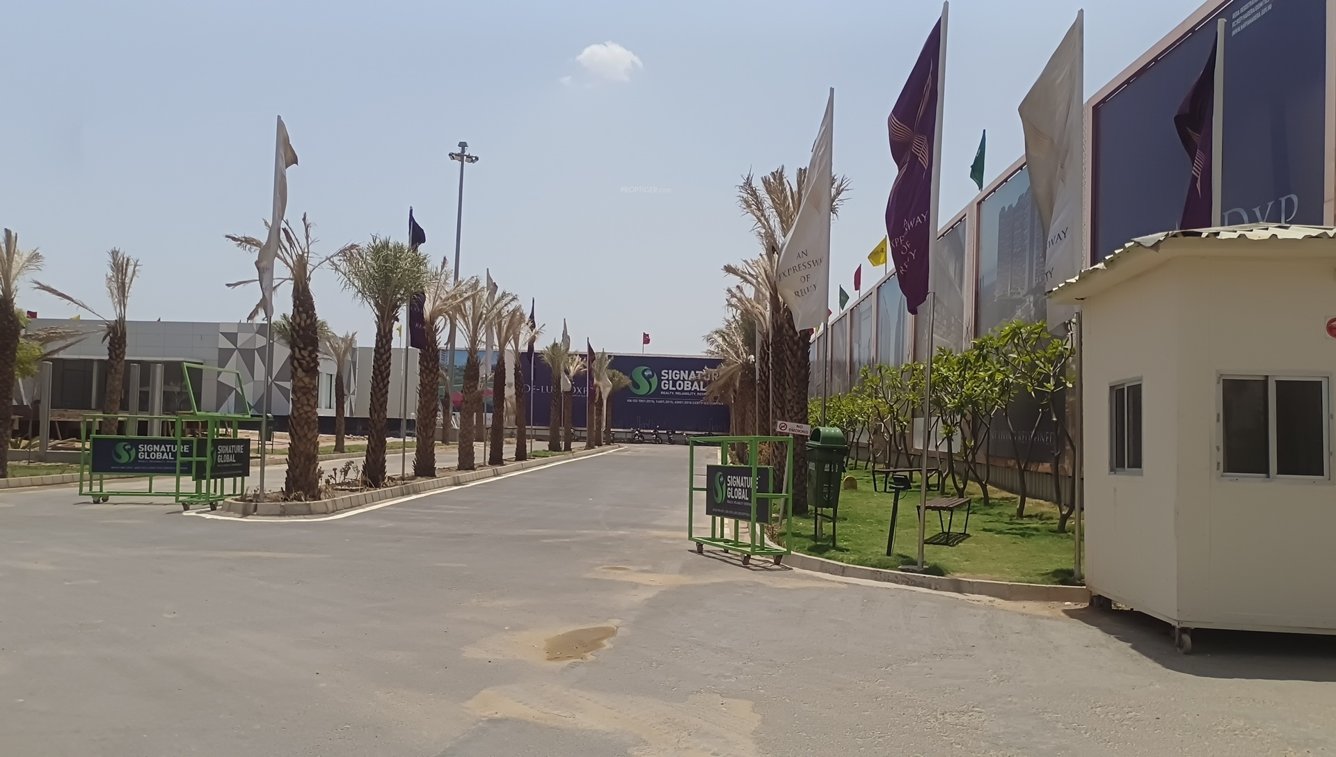  the millennia iv Gated Community