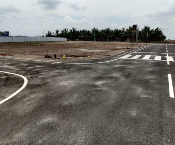  diamond-avenue Internal Roads