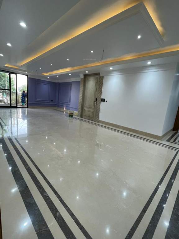  luxury floors Living Area