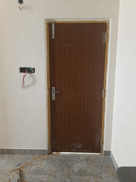  ikon tower Living Area