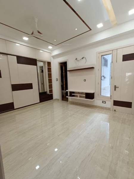  narang-homes Living Area