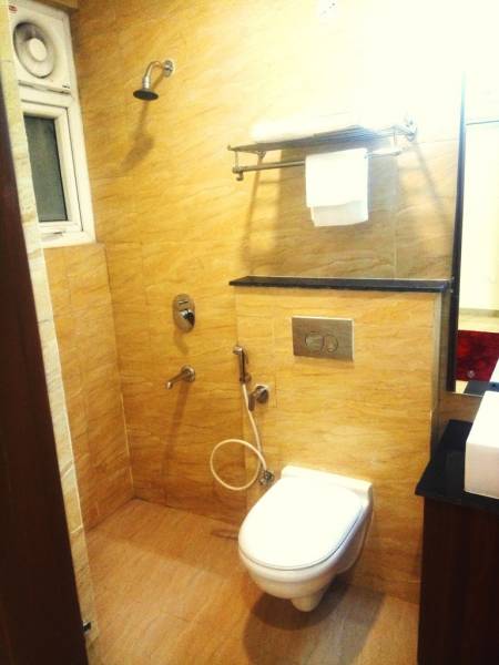  heights-phase-1 Bathroom