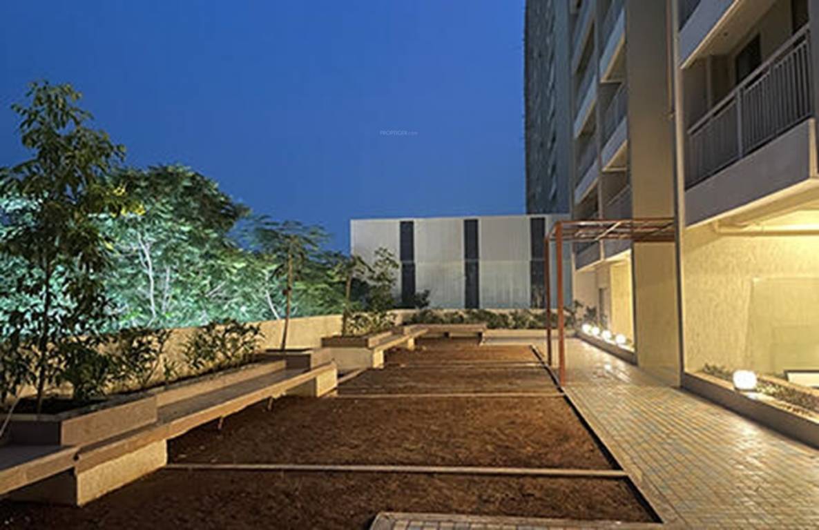  opal phase ii Paved Compound