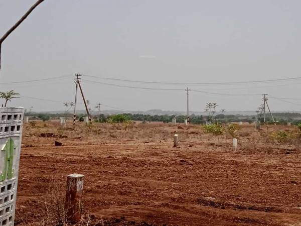  rugveda-brundavanam Plot