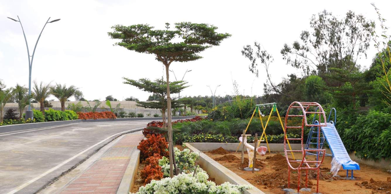  the sanctuary phase iii Children's play area