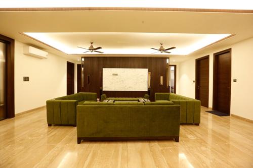  home-luxury-floors-7 Living Area