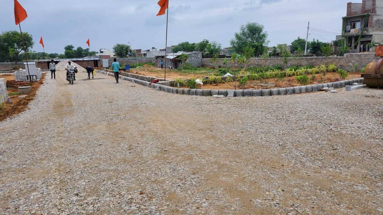 The Crown Vaishali Jewels Plot