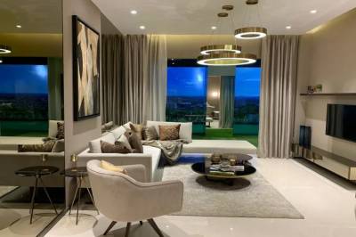 Living Area crown Living Area