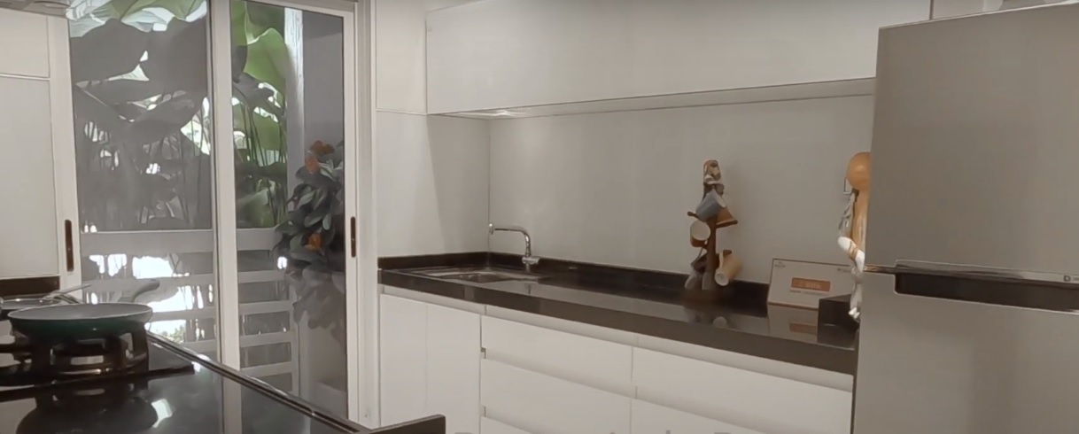  mahavir spring daffodils p3 Kitchen