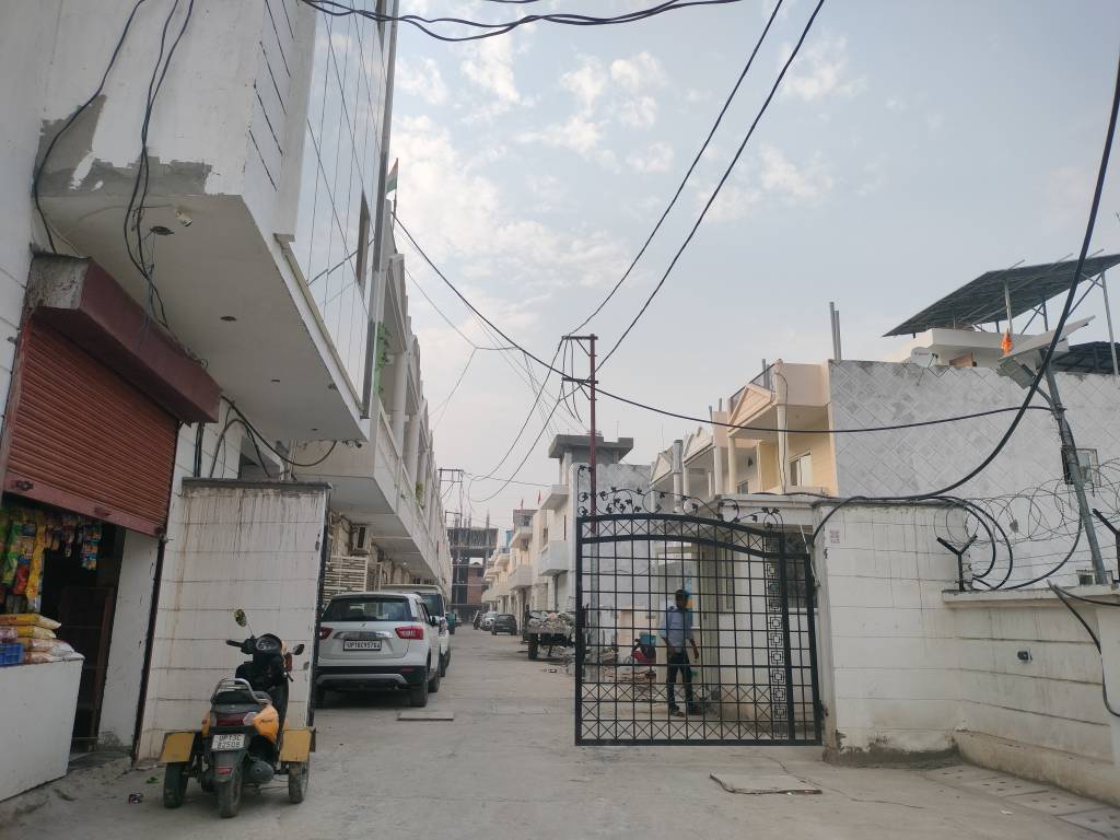 twin clarus Entrance Lobby