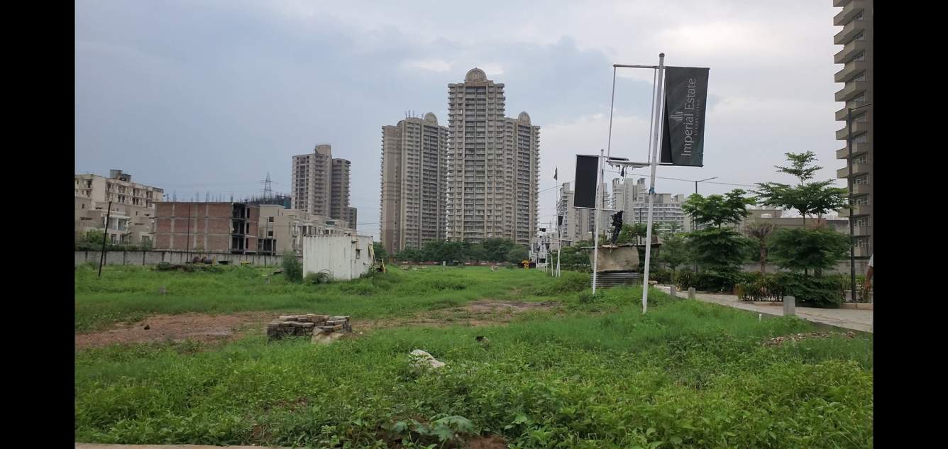  imperial estate Plot