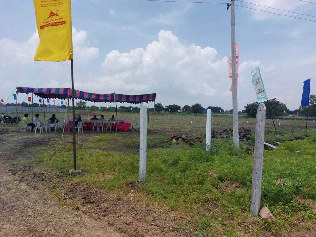  globals highway city Plot