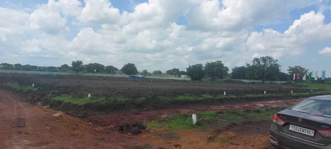  globals highway city Plot