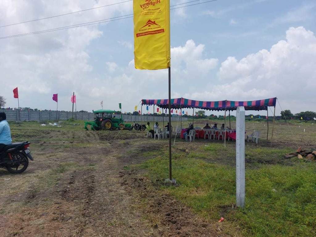  globals highway city Plot