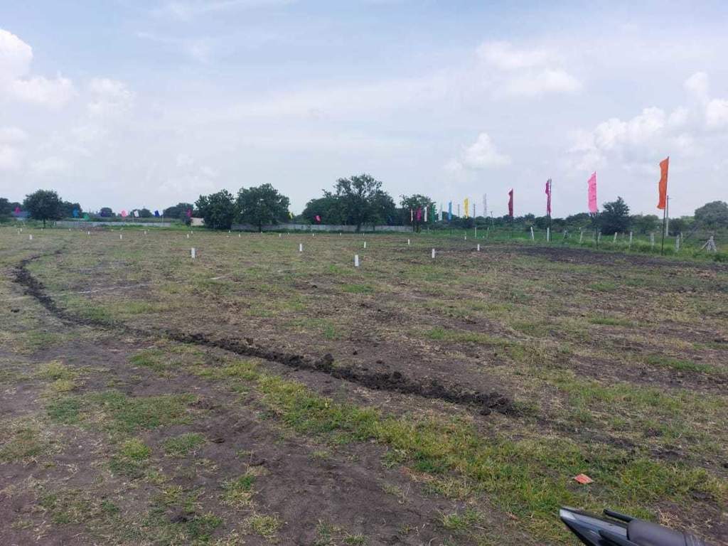  globals highway city Plot