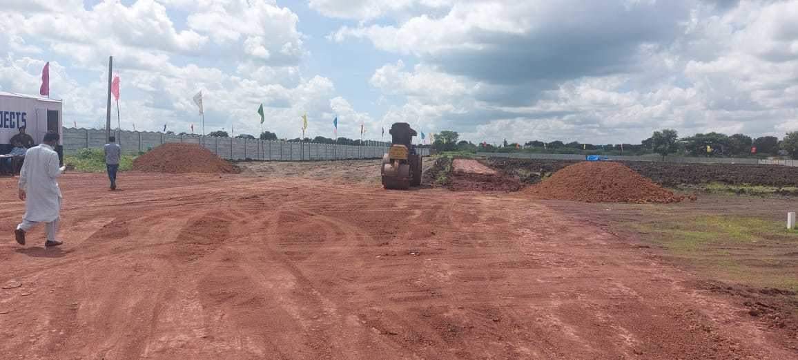  globals highway city Plot