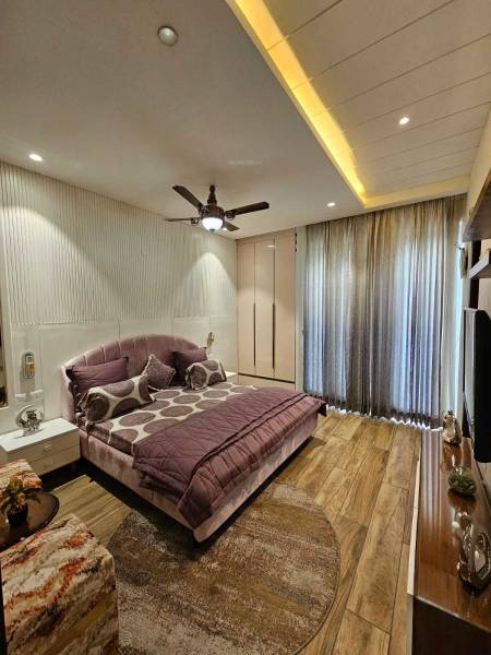  regal-heights Bedroom