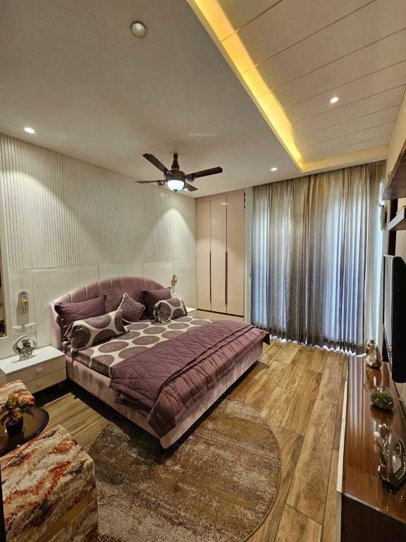  regal heights Bedroom