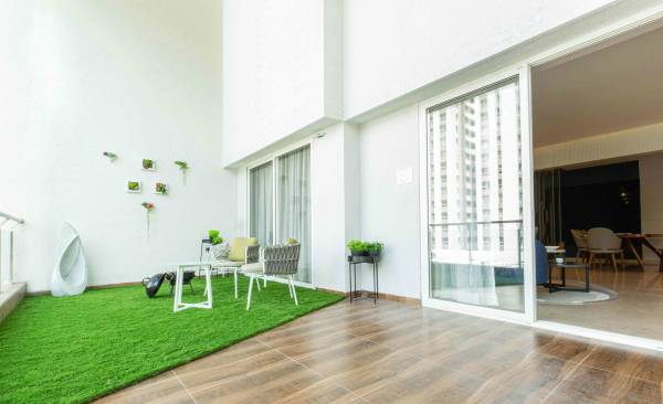  24-stargaze Dining Area