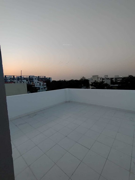  melpakkam villa Balcony