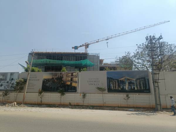  royal-crest Construction Status March-24