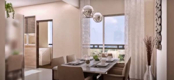  royal-crest Dining Area