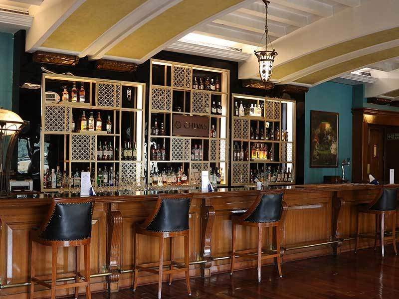 platinum residences Bar/Chill out Lounge