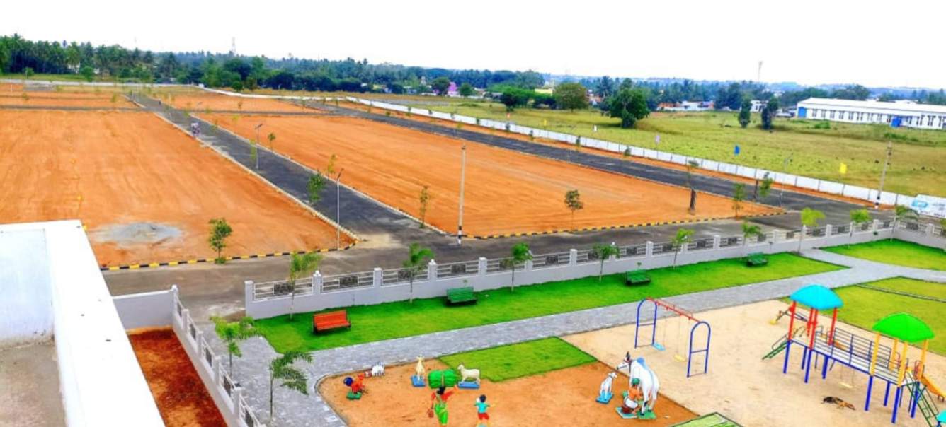  royal village Children's play area