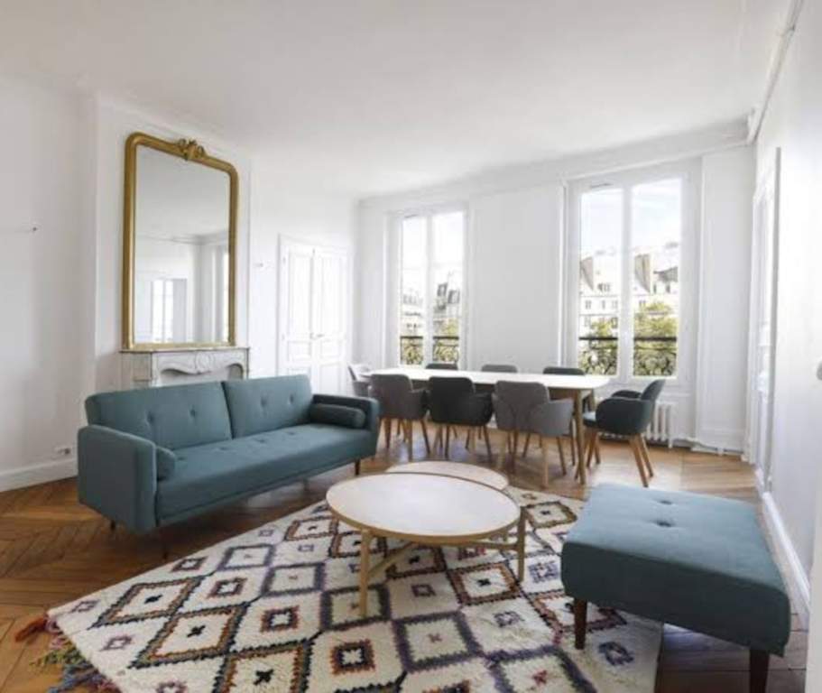  luxury floors Living Area
