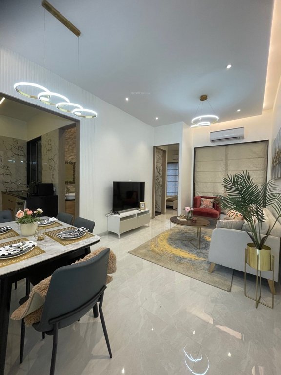  luxor wing b Living Area