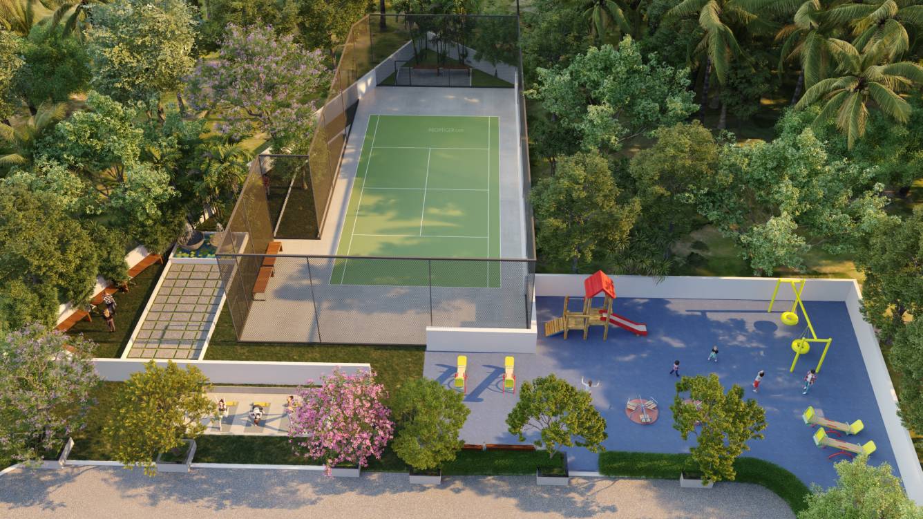 Paramount Boulevard 1