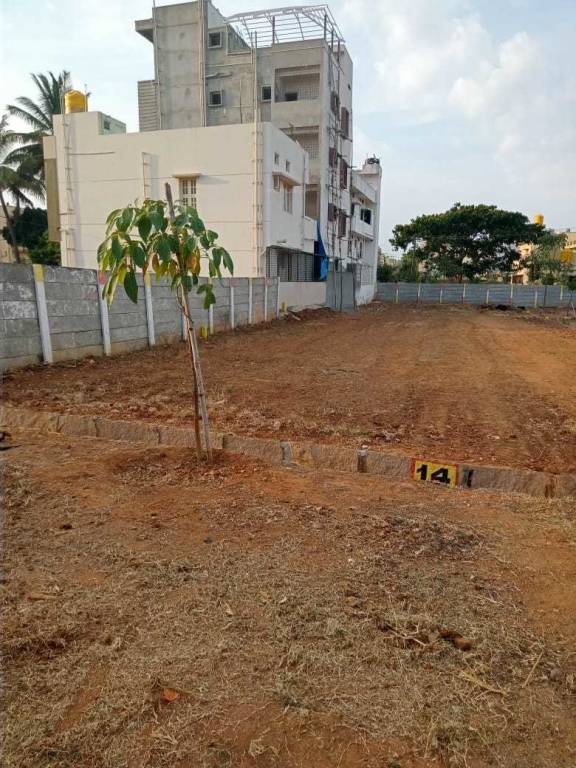  maruthi layout Plot