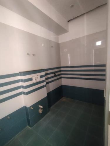  newly-independent-floor Bathroom