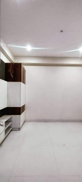  newly independent floor Living Area