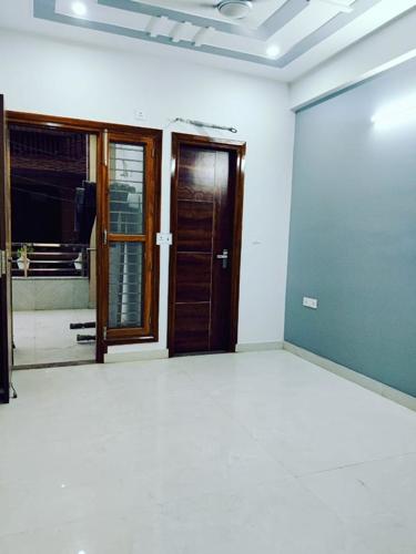  independent-floor Bedroom