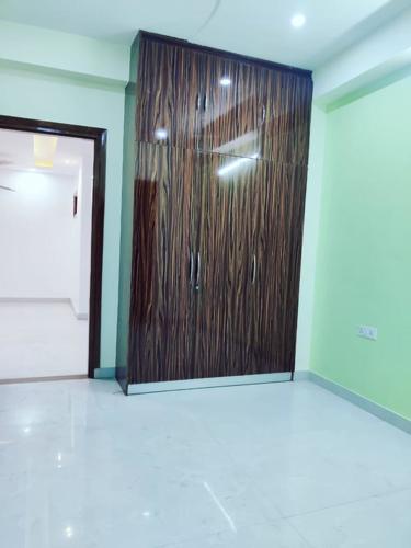  independent-floor Living Area