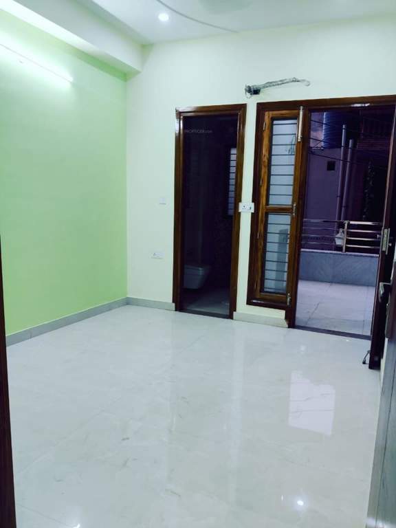  independent floor Living Area