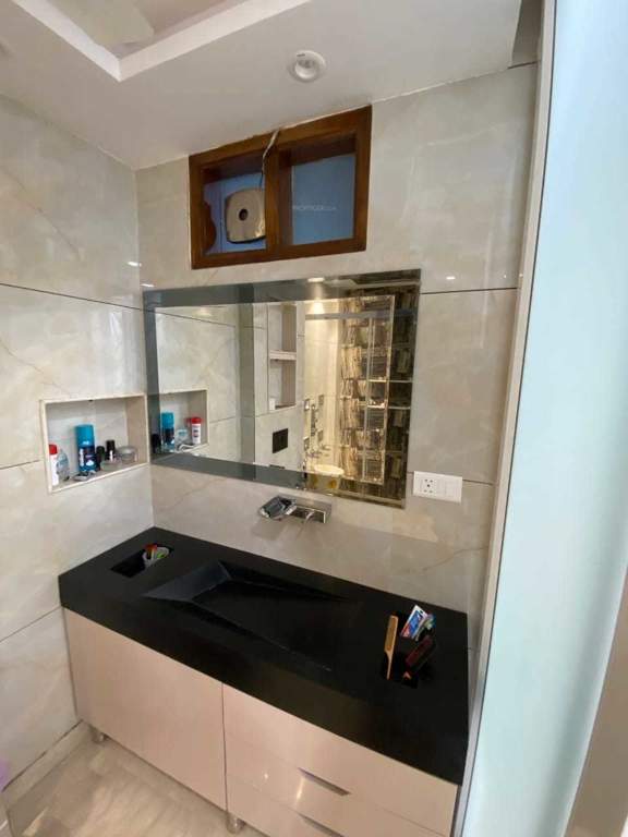 homes Bathroom