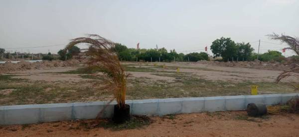  goldenage-paradise Plot