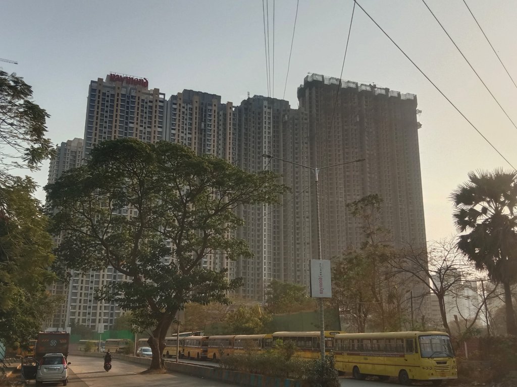  the address by gs tower b Construction Status July 24