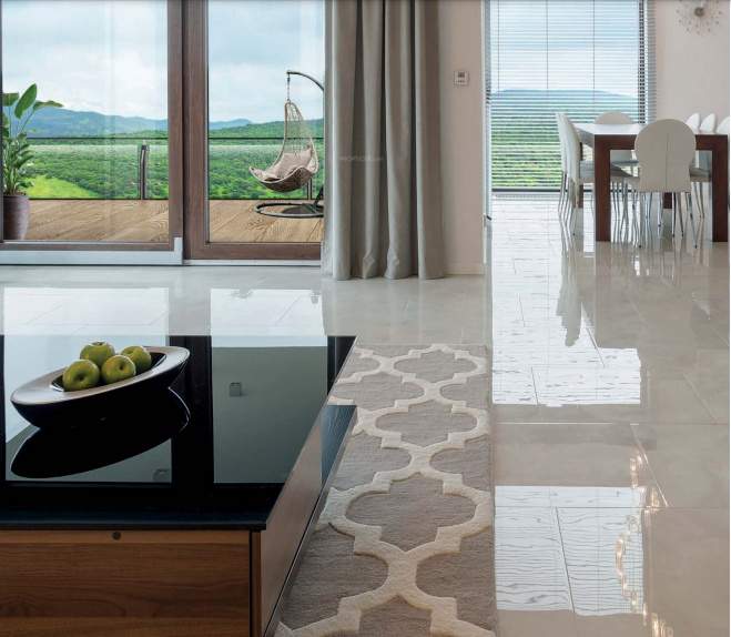  woods tower 7 Dining Area