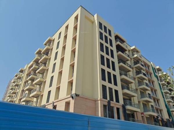 constructionStatus of Lodha Sterling Tower C