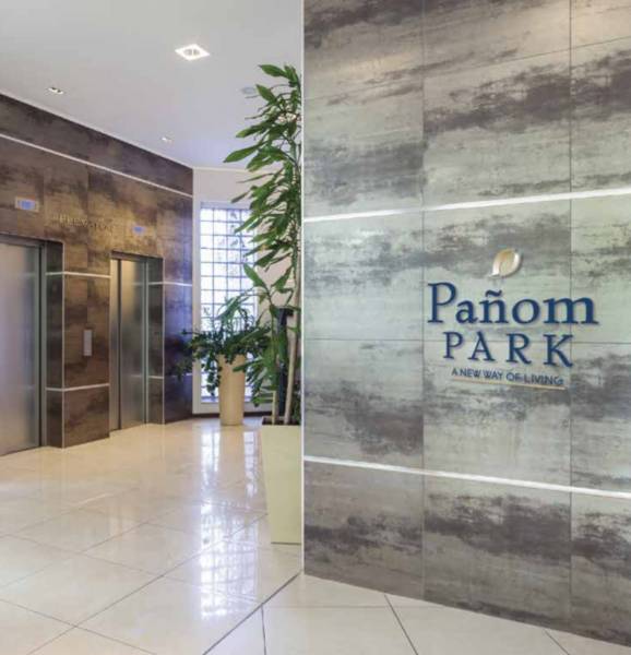  panom-park-malad Lobby