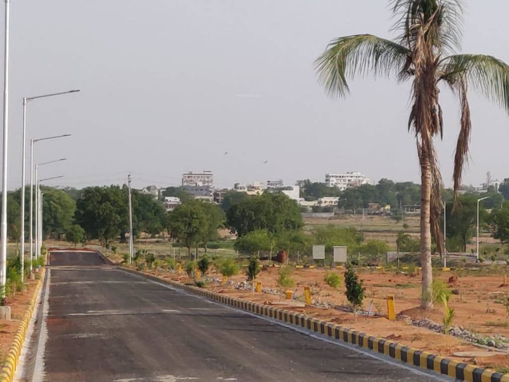  golden breeze 4 Plot